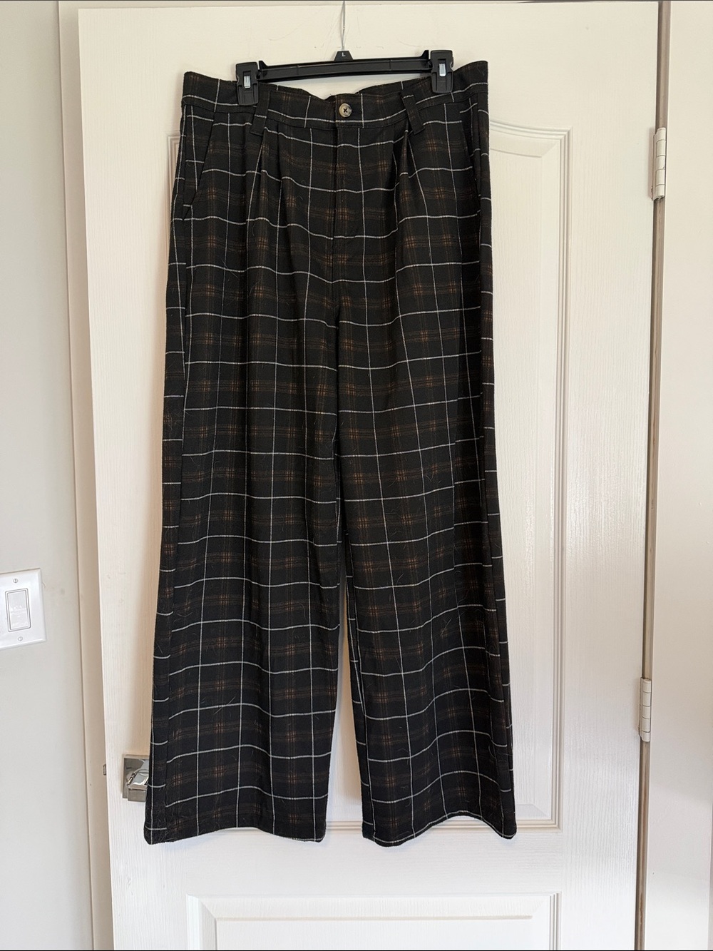 Vanilla Star Black Plaid Wide-Leg Trousers with Brown Accents